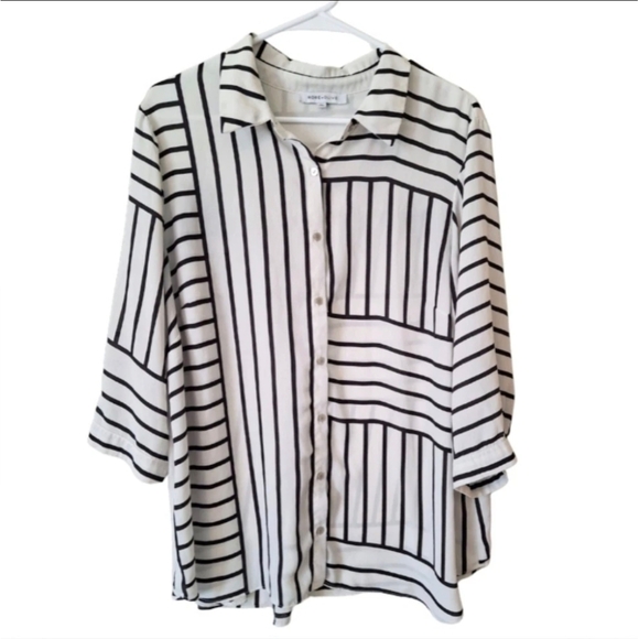 Rose + Olive 1X Striped Blouse Black White Button Front Plus Size Tunic - Picture 2 of 3